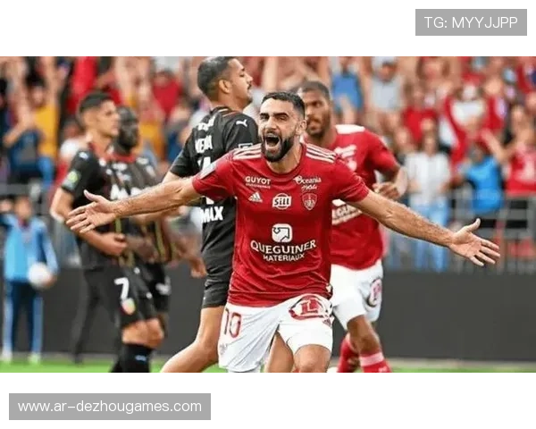 布雷斯特新球场被叫停，俱乐部与政府坚持推进